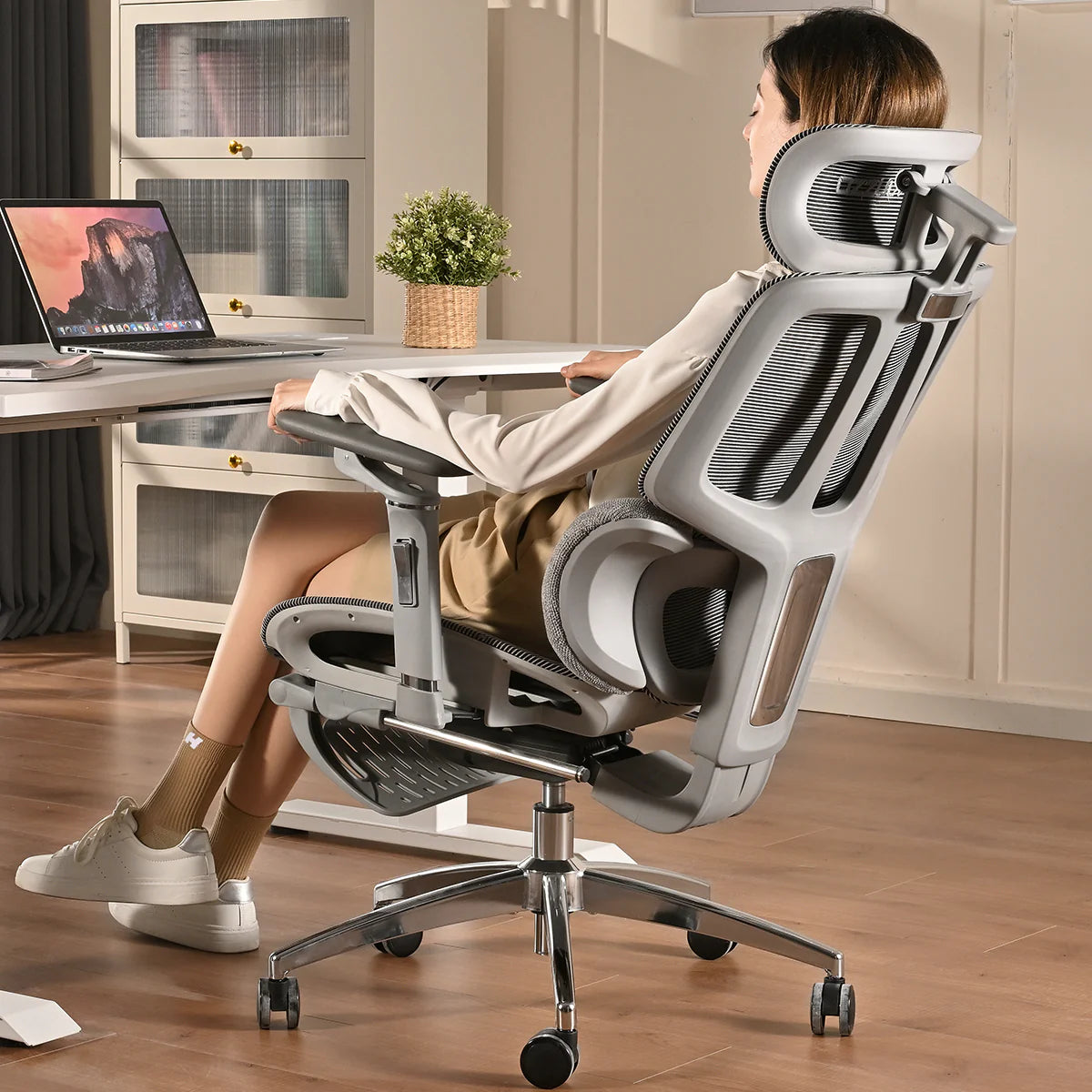 H80 Pro Ergonomic Office Chair