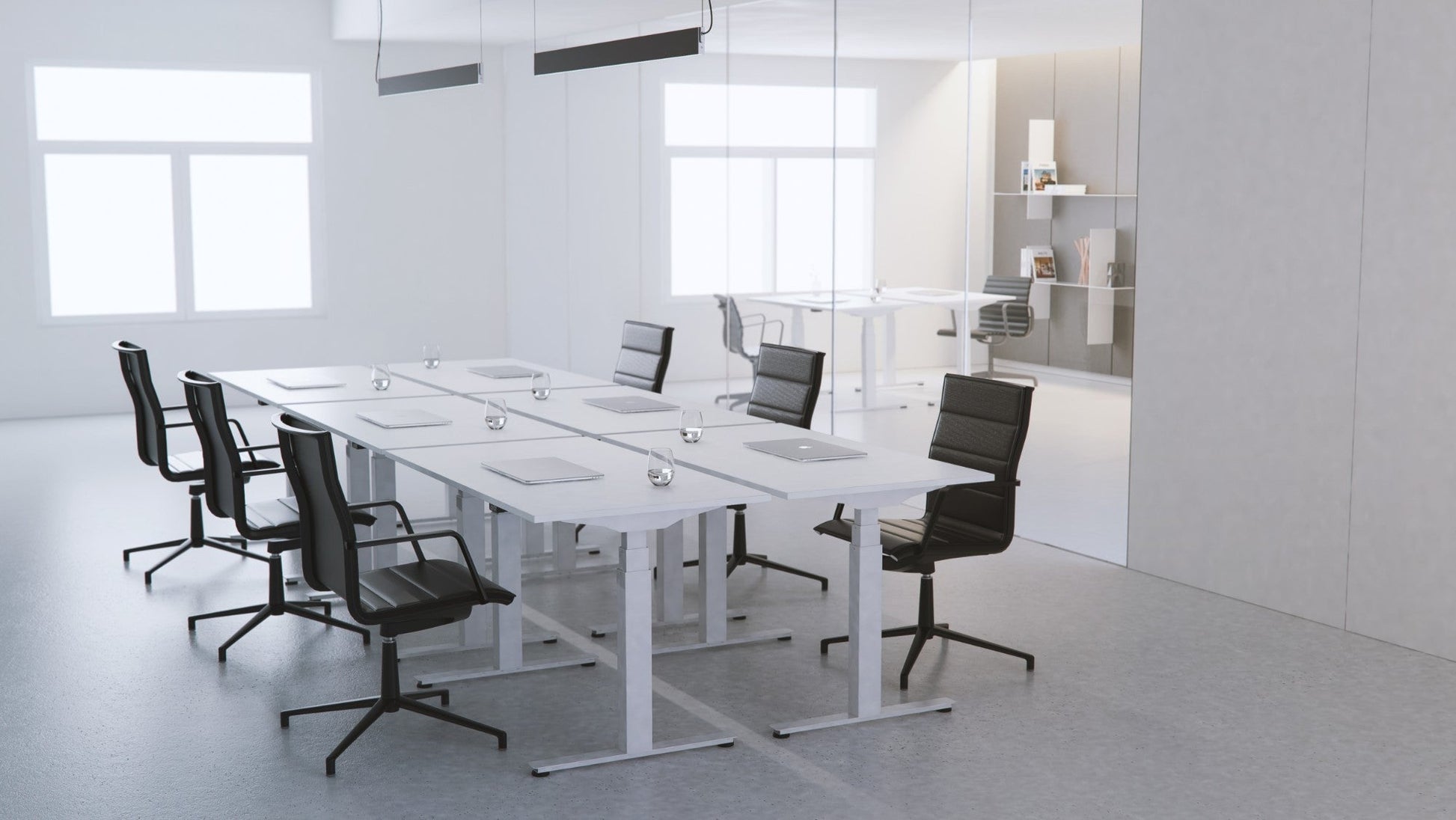 Flytta 2+ in modern office