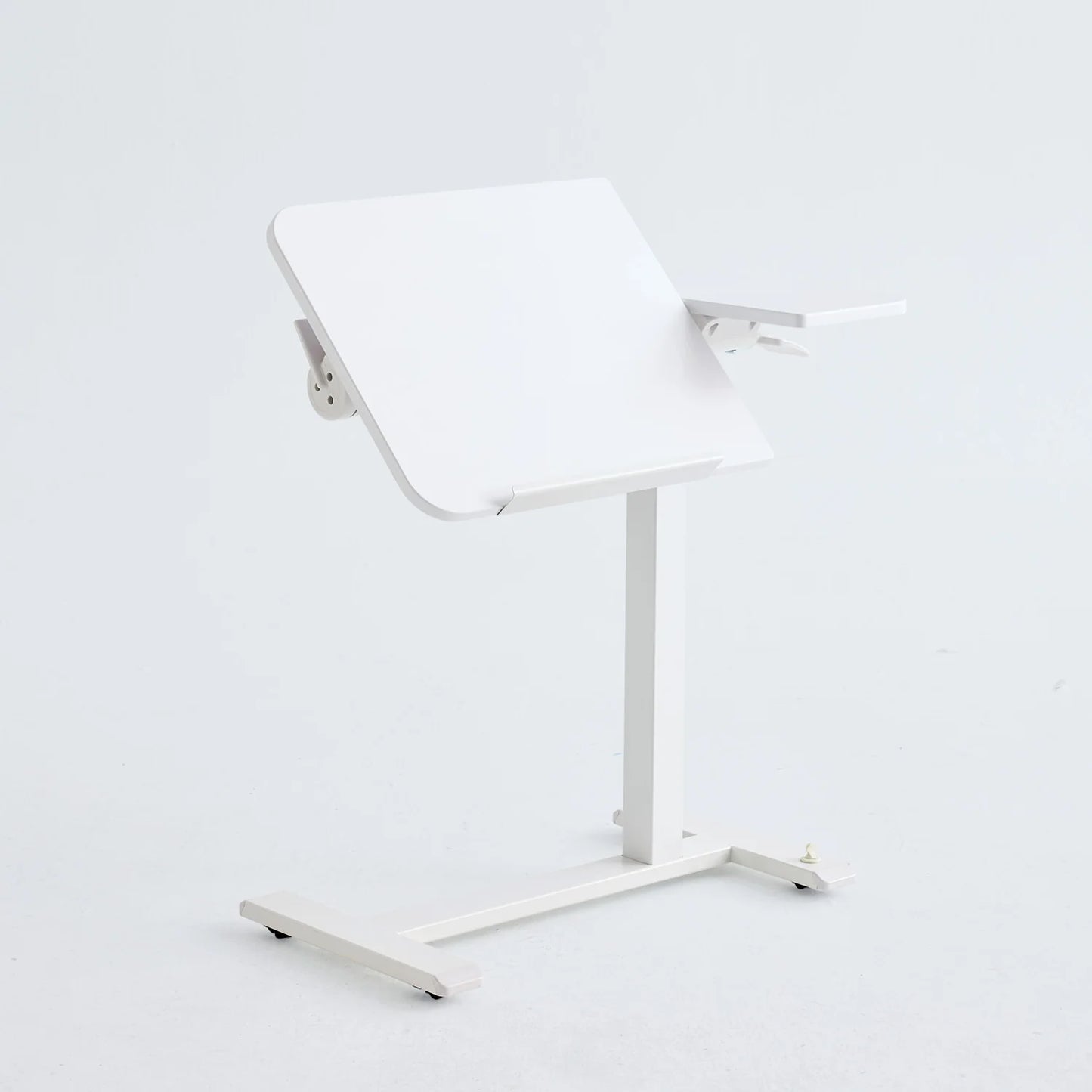 MUSSO AnyDesk D5 Flip-Top Adjustable Standing Desk with Wheels