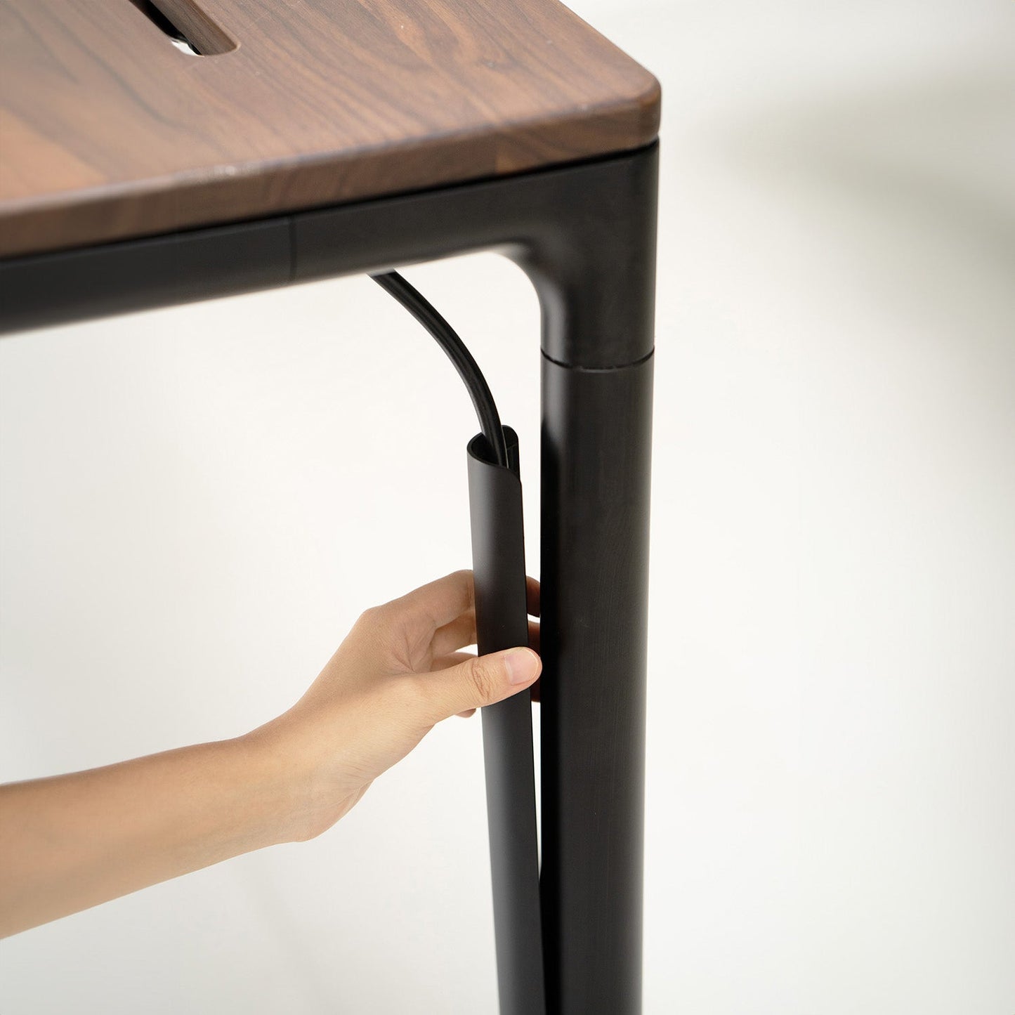 Creek Power Cord Cover Black - beflo