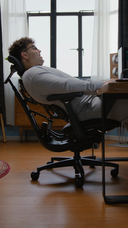 LiberNovo Omni Dynamic Ergonomic Chair – Electric Lumbar Support, SyncroLink Movement & 160° Recline