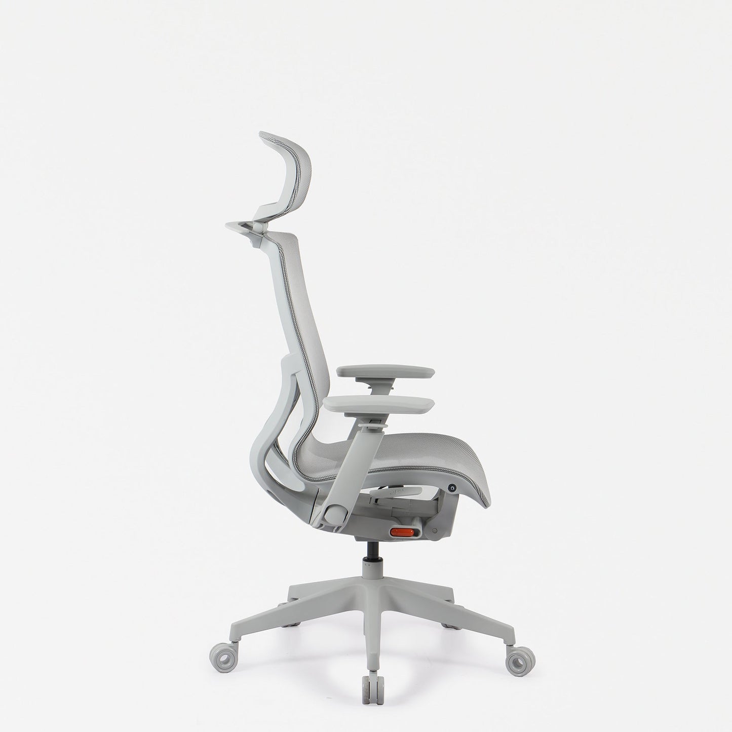 Beflo Cirrus Comfort Chair - side