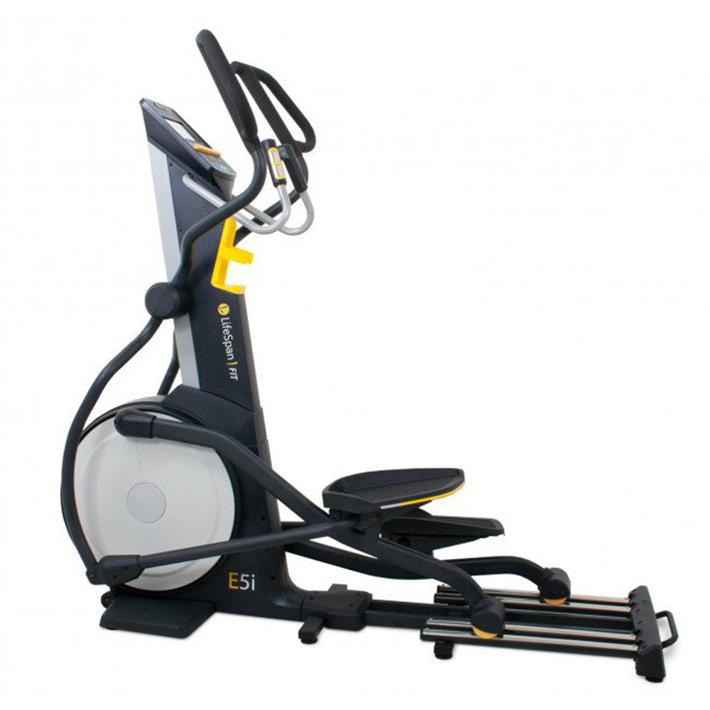 Elliptical trainer E5i+ Self-Generating