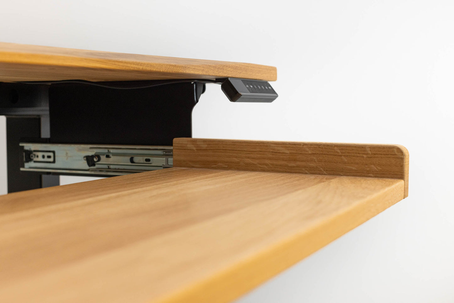 ErgoHide Keyboard Tray detail