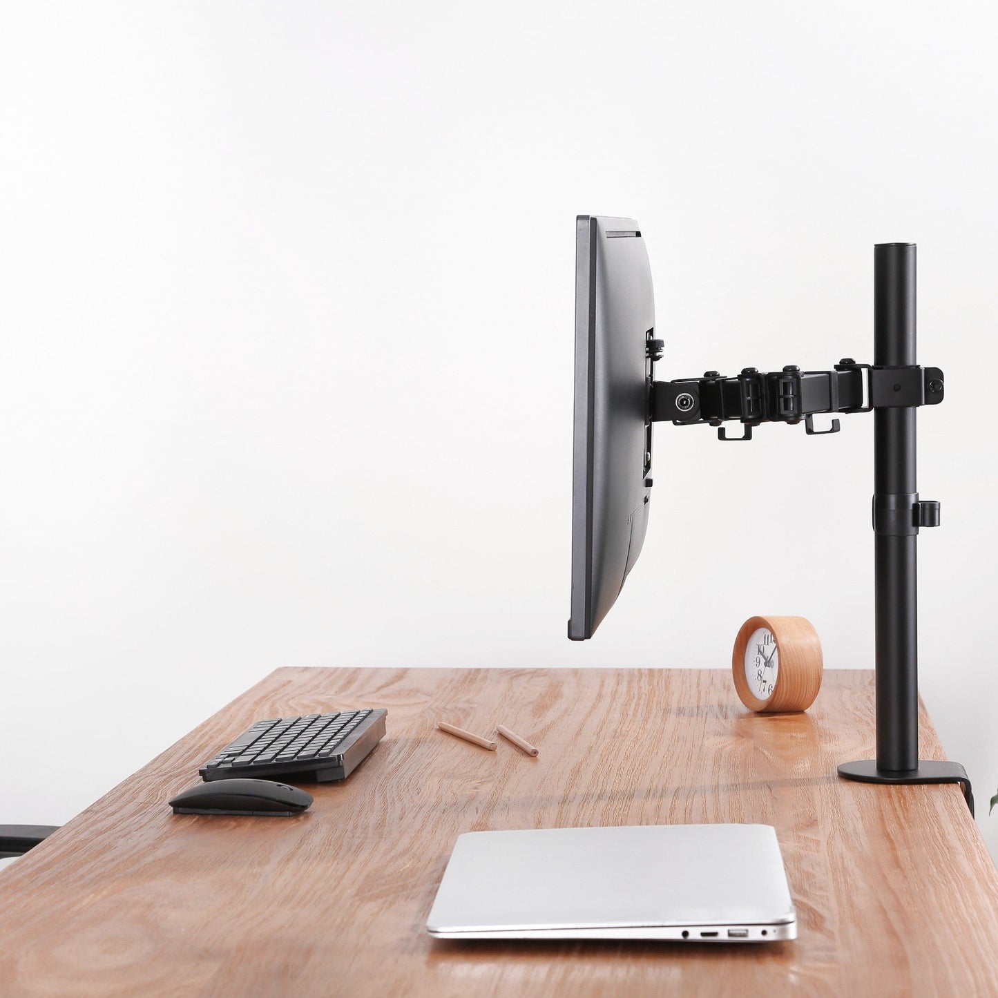 Ergonest Monitor Arm – Swing Arm Desk Mount (13–32 in)