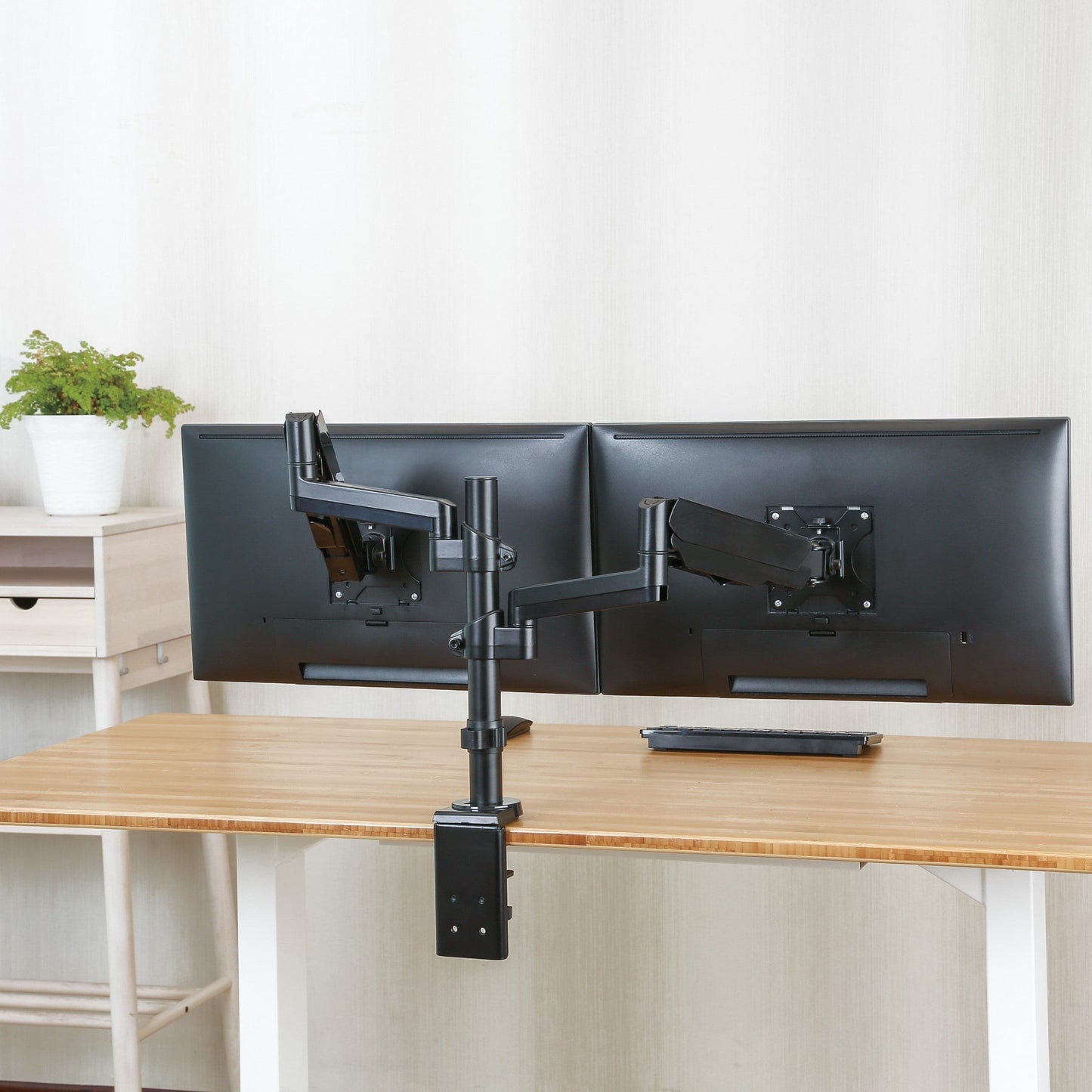 Ergonest Extra-Height Dual Monitor Arm – Articulated (17–32 in)