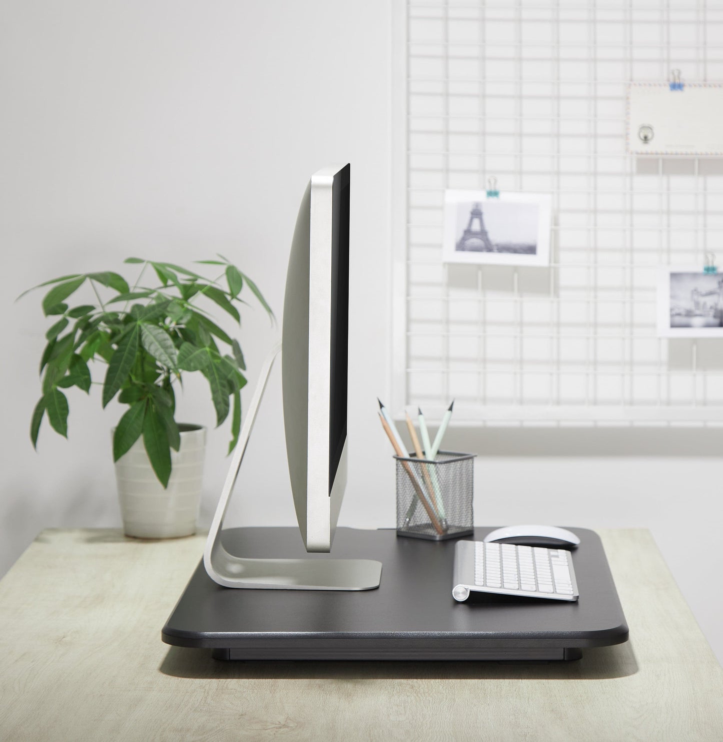Ergonest Lite Sit-Stand Desk Converter – Black