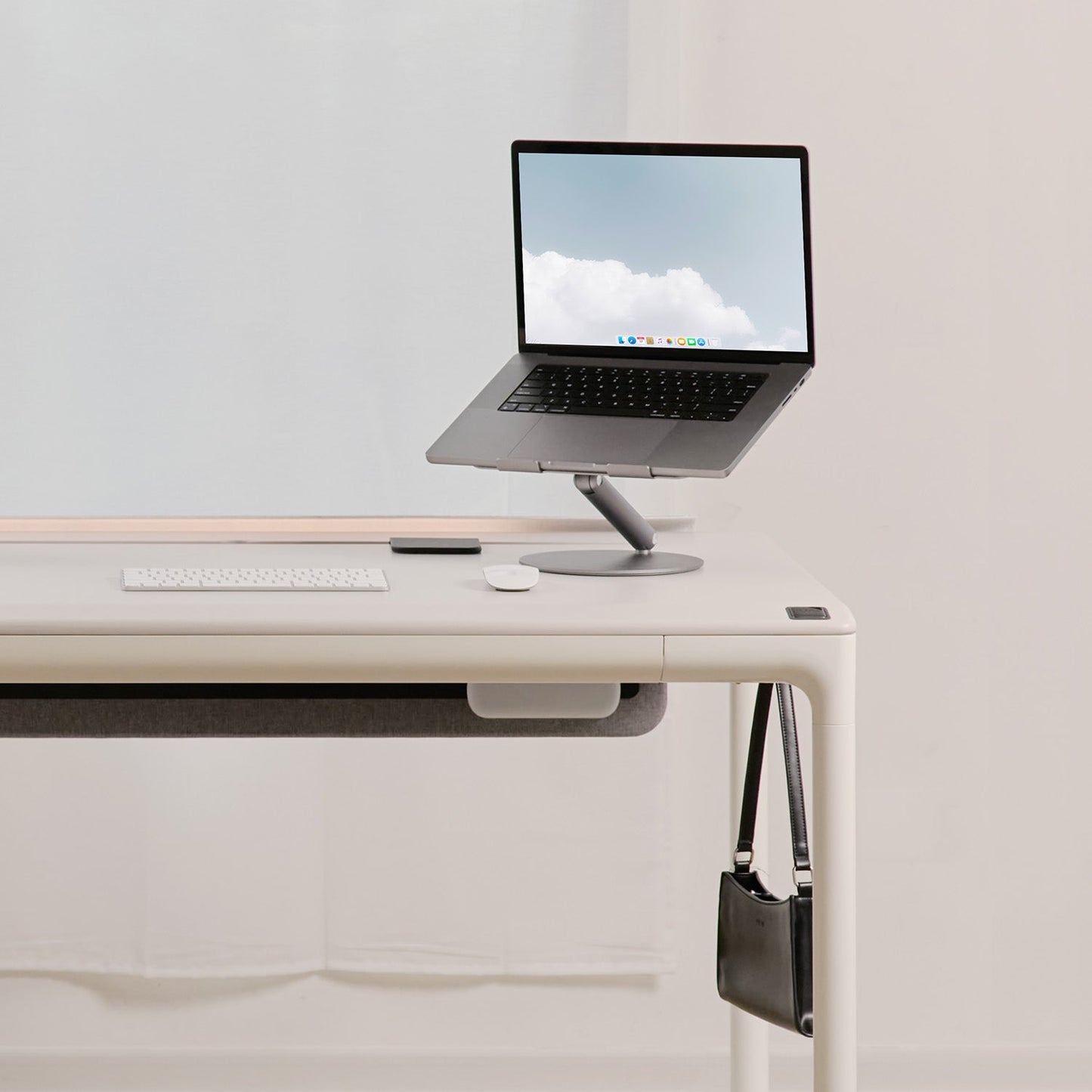 Slant Laptop Stand - beflo