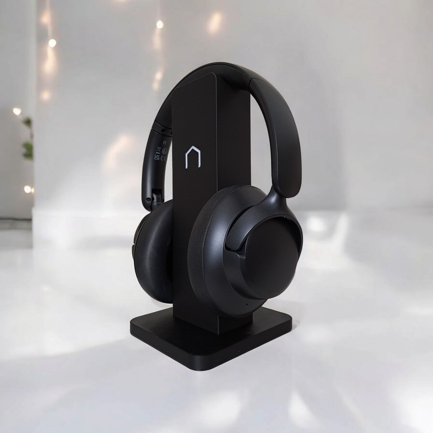 Ergonest Minimalist Headphone Stand – Desk Organiser