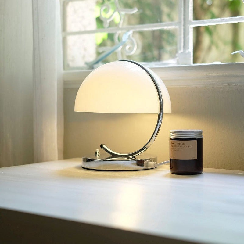 Ergonest Retro Space-Age Desk Lamp