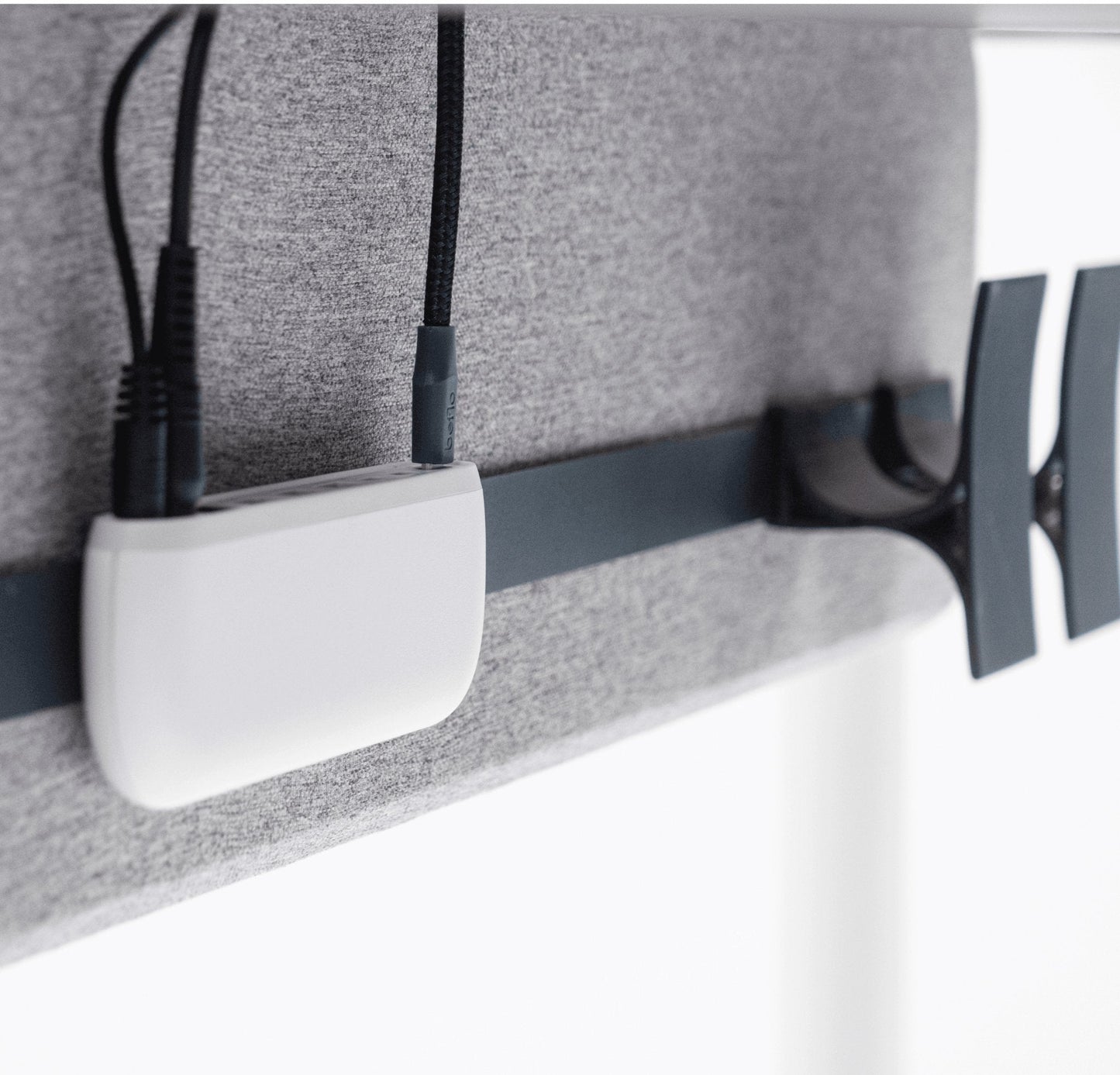 Flow Kit Smart Desk Accessories - beflo